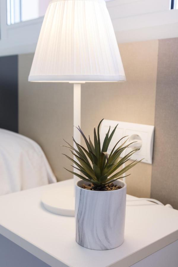 Ag Aquarium Apartment Playa de Gandia Ngoại thất bức ảnh